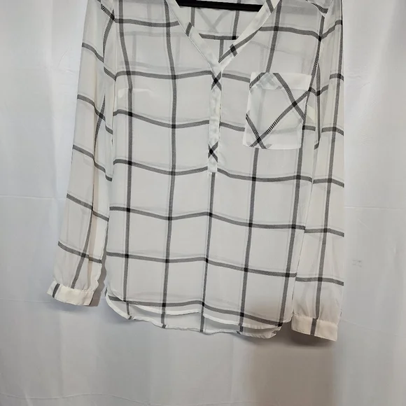 MERONA MEDIUM BLOUSE - Picture 2 of 9